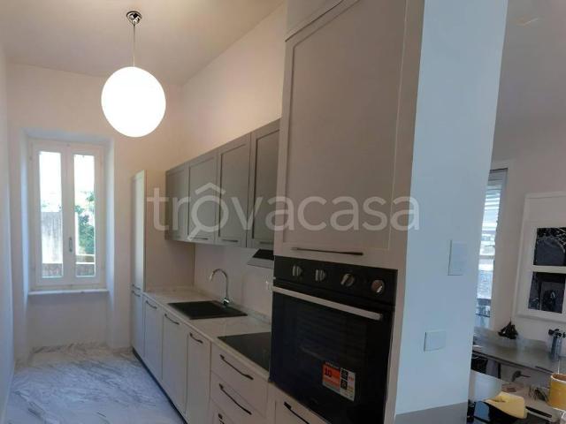 Appartamento in in affitto da privato a Carrara via Erevan, 10, arredato, da privato, ristrutturato TrovaCasa