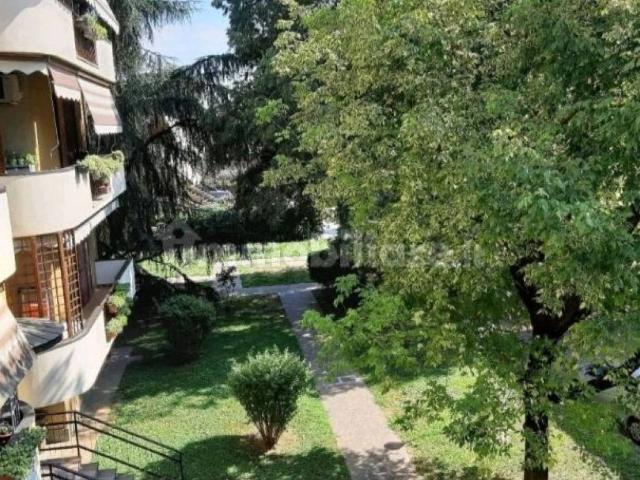 Appartamento in in affitto da privato a Cassina de' Pecchi via Don a. Vismara, 1, da privato, possibilità posto auto, balcone TrovaCasa