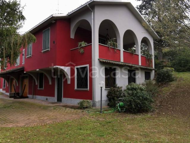 Appartamento in in affitto da privato a Casteggio strada Crotesi, 24, arredato, giardino, da privato TrovaCasa
