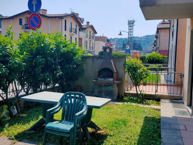 Appartamento in in affitto da privato a Castelgomberto via Capovilla, 24, giardino privato, da privato, caminetto TrovaCasa
