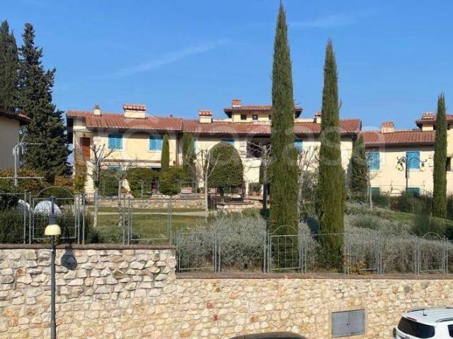 Appartamento in in affitto da privato a Cetona strada Provinciale di Cetona, da privato, caminetto, travi a vista TrovaCasa