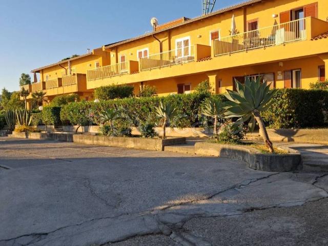 Appartamento in in affitto da privato a Cefalù contrada Kalura, snc, giardino, posto auto, terrazzo TrovaCasa