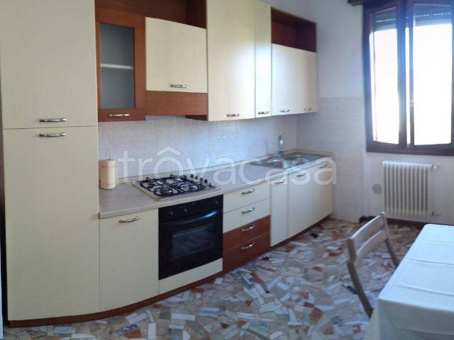 Appartamento in in affitto da privato a Cellatica via Fantasina, 39, arredato, box, da privato TrovaCasa