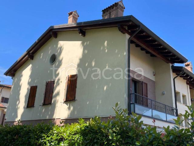 Appartamento in in affitto da privato a Cento via Enzo Ferrari, 56, box, da privato, zona residenziale TrovaCasa