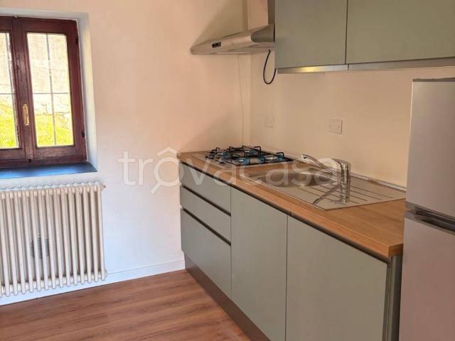 Appartamento in in affitto da privato a Cernobbio via Guglielmo Marconi, da privato, cantina TrovaCasa