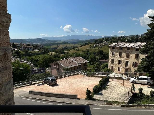 Appartamento in in affitto da privato a Cerro Veronese via Lessini, 32, da privato, vista panoramica, centrale TrovaCasa