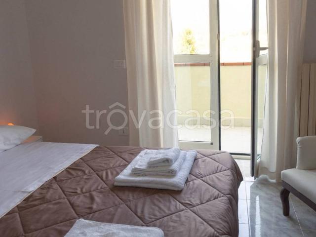 Appartamento in in affitto da privato a Cervaro via Sardana, 14, terrazzo, da privato, aria condizionata TrovaCasa