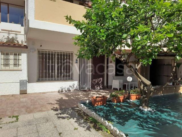 Appartamento in in affitto da privato a Cerveteri via Cuma, 71, giardino, da privato, piscina condominiale TrovaCasa