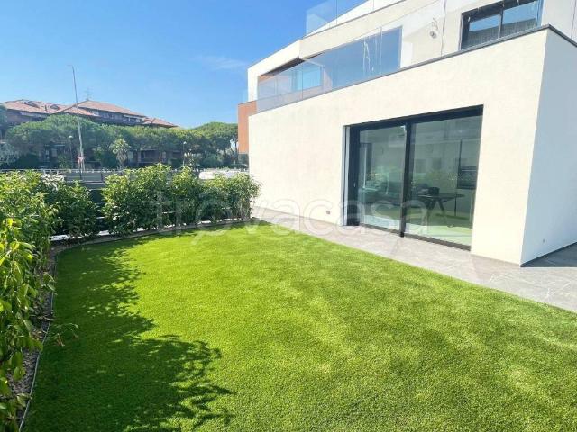 Appartamento in in affitto da privato a Cervia via Leonardo da Vinci, 1, arredato, giardino privato, posto auto TrovaCasa