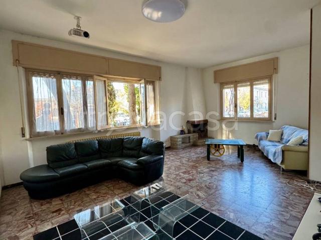 Appartamento in in affitto da privato a Chiaravalle viale della Vittoria, 77, da privato, centrale, luminoso TrovaCasa
