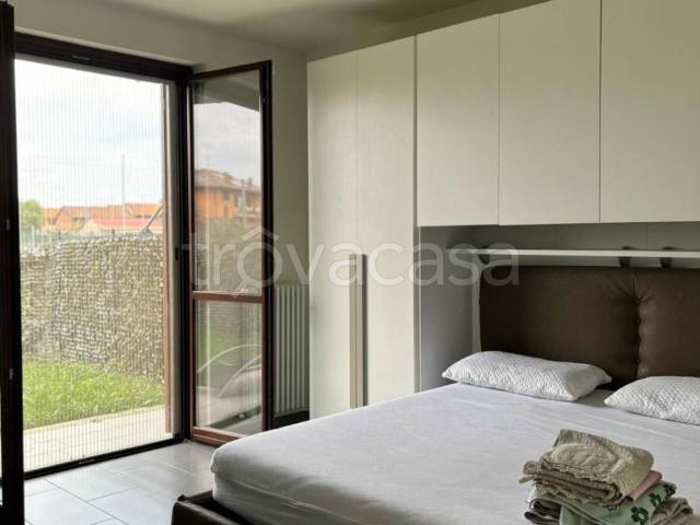 Appartamento in in affitto da privato a Chivasso via Colombaro, 5, giardino privato, box, da privato TrovaCasa