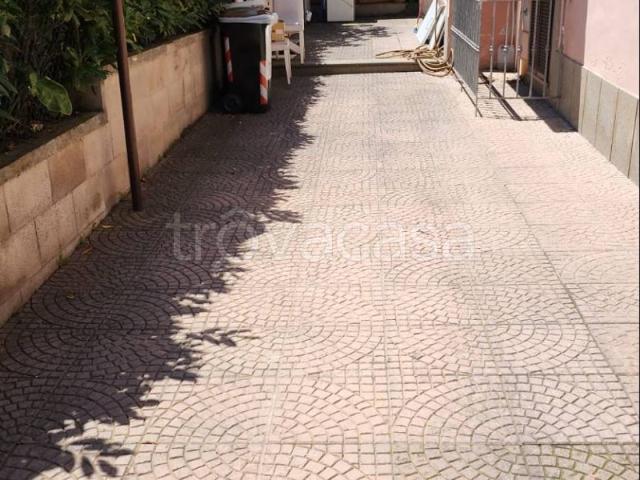 Appartamento in in affitto da privato a Ciampino via Giorgio d'Avino, 2, arredato, posto auto, terrazzo TrovaCasa