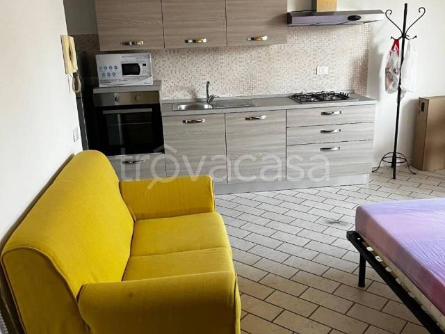Appartamento in in affitto da privato a Crema via Mercato, 51, arredato, da privato, riscaldamento autonomo TrovaCasa