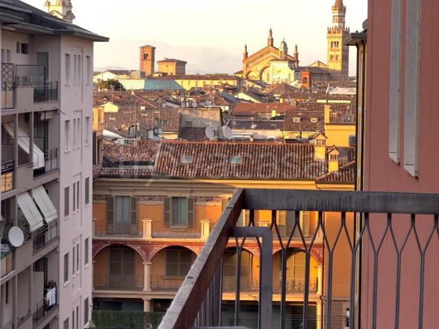 Appartamento in in affitto da privato a Crema via della Repubblica, 55, da privato, ascensore TrovaCasa
