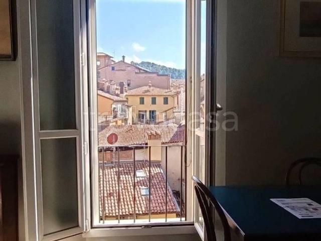 Appartamento in in affitto da privato a Bologna via Barberia, 8, arredato, posto auto, box TrovaCasa