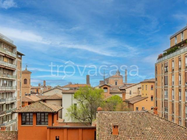 Appartamento in in affitto da privato a Bologna via Guglielmo Marconi, 18, da privato, ristrutturato, centrale TrovaCasa
