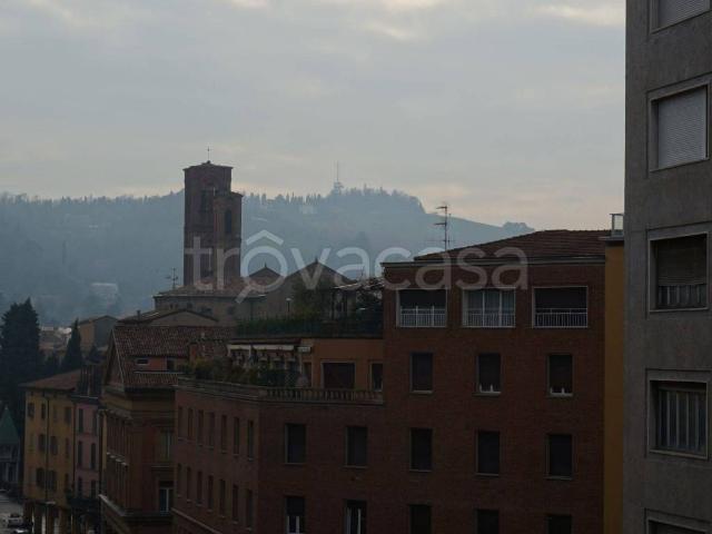 Appartamento in in affitto da privato a Bologna via Guglielmo Marconi, 7, arredato, da privato, ascensore TrovaCasa