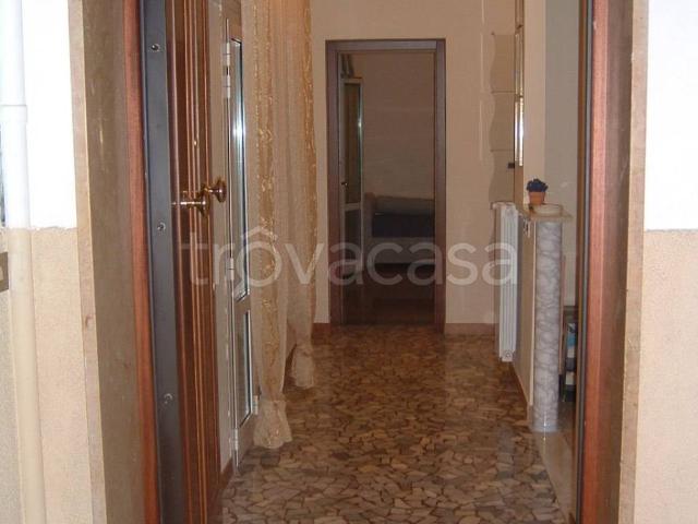 Appartamento in in affitto da privato a Bologna via del Borgo di San Pietro, 85, da privato, cantina, angolo cottura TrovaCasa