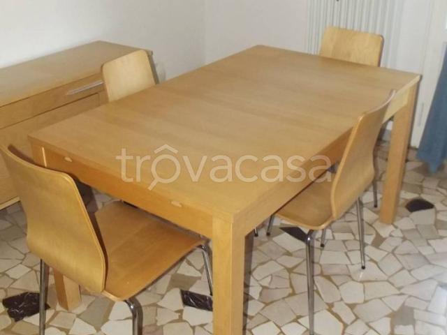 Appartamento in in affitto da privato a Bologna via Ermete Zacconi, 3, da privato, vicinanze negozi TrovaCasa