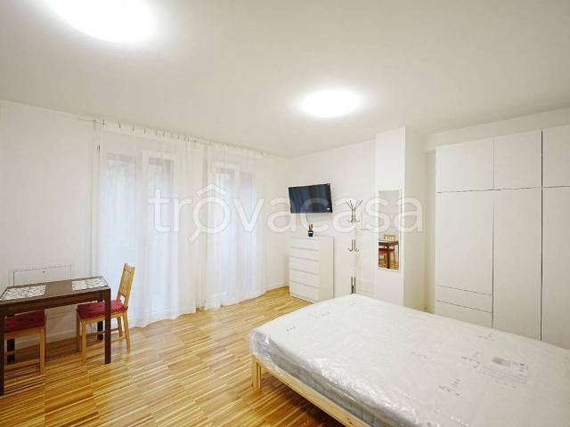 Appartamento in in affitto da privato a Bologna via Mascarella, 86/a, arredato, da privato, ascensore TrovaCasa