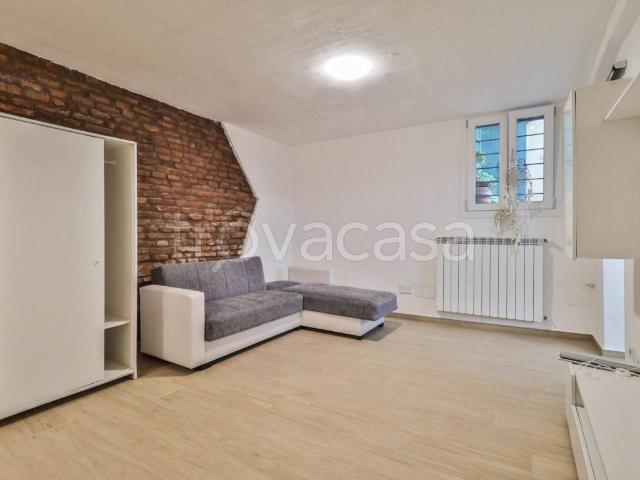 Appartamento in in affitto da privato a Bologna via San Petronio Vecchio, da privato, riscaldamento autonomo, ristrutturato TrovaCasa
