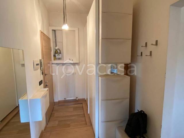 Appartamento in in affitto da privato a Bologna via Piave, 51, arredato, da privato, parquet TrovaCasa