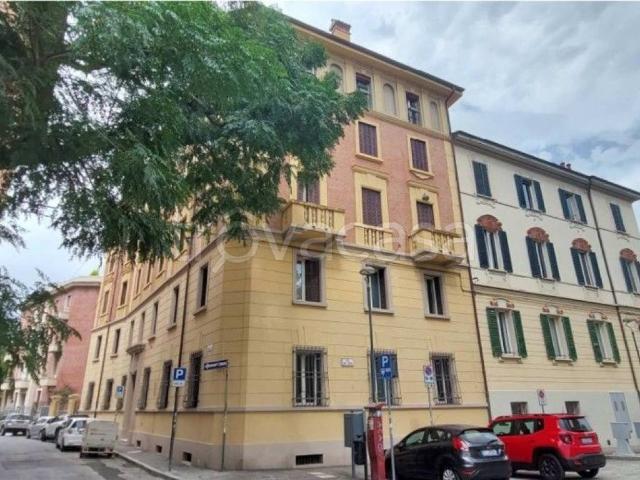 Appartamento in in affitto da privato a Bologna via Vincenzo Toffano, 6, arredato, da privato, parquet TrovaCasa