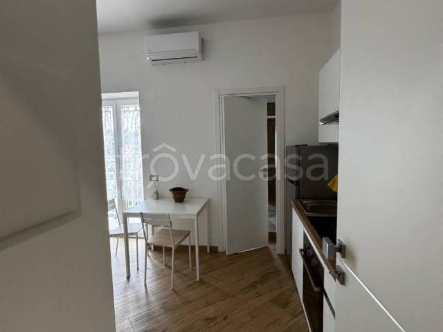Appartamento in in affitto da privato a Bacoli via Torre di Cappella, 109, arredato, da privato, ristrutturato TrovaCasa