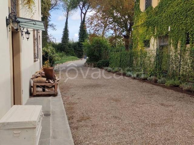 Appartamento in in affitto da privato a Bagno a Ripoli via di Fattucchia, 54, arredato, giardino, posto auto TrovaCasa