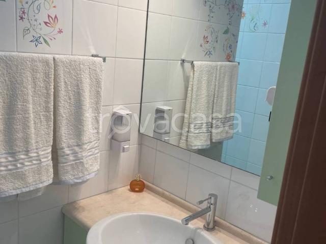 Appartamento in in affitto da privato a Bari via Giuseppe Fanelli, 206, da privato, zona residenziale TrovaCasa