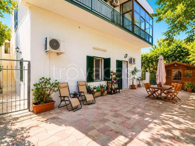Appartamento in in affitto da privato a Bari via Maggiore Pietro Toselli, 6, arredato, da privato TrovaCasa