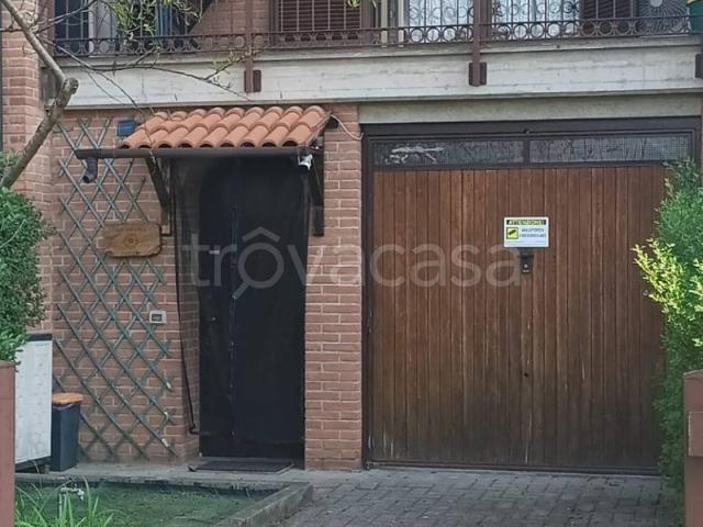 Appartamento in in affitto da privato a Bellinzago Lombardo via Don Ambrogio Cesana, 14, giardino, posto auto, da privato TrovaCasa