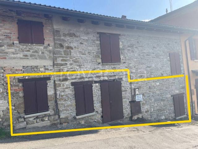 Appartamento in in affitto da privato a Berceto via Ripasanta, 2, da privato, travi a vista, ristrutturato TrovaCasa