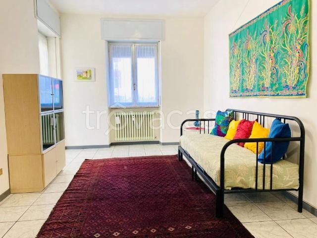 Appartamento in in affitto da privato a Bergamo via Luigi Cadorna, 4, da privato, cucina a vista TrovaCasa