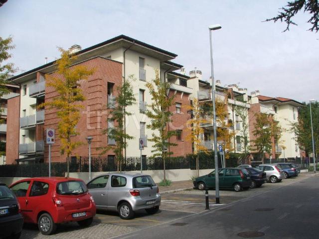 Appartamento in in affitto da privato a Bergamo via Vincenzo Cesati, 5, arredato, box, terrazzo TrovaCasa