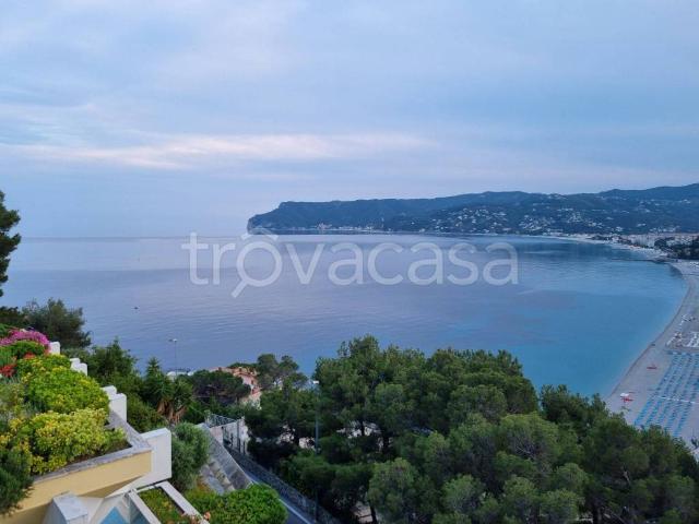Appartamento in in affitto da privato a Bergeggi via Torre d'Ere, da privato, posto auto scoperto, balcone TrovaCasa