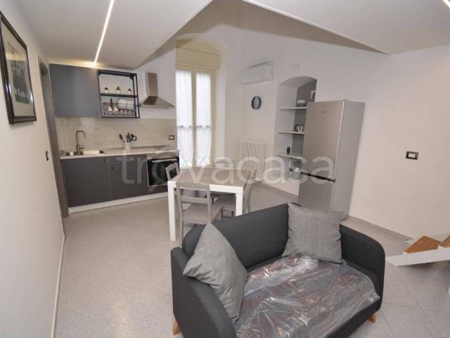 Appartamento in in affitto da privato a Bitritto piazza Umberto I, arredato, da privato, soppalco TrovaCasa