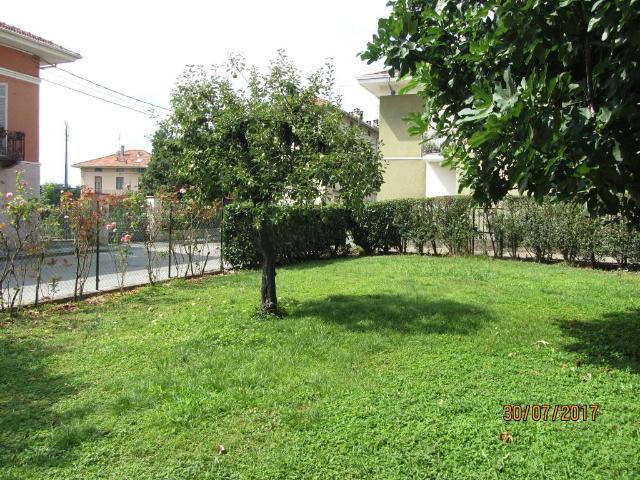 Appartamento in in affitto da privato a Biella via della Vittoria, 49, giardino, posto auto, box TrovaCasa