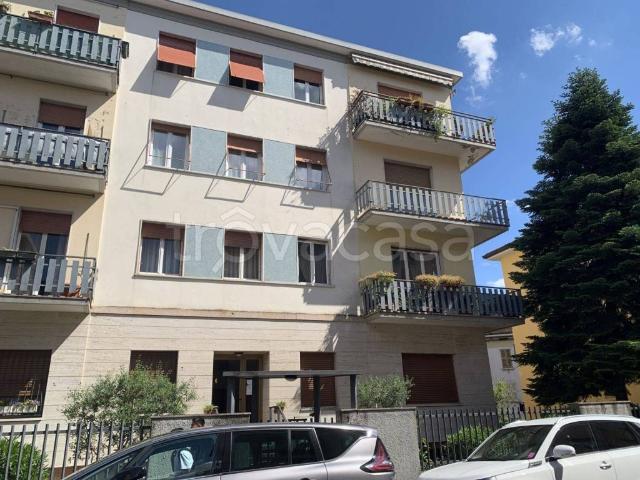 Appartamento in in affitto da privato a Brescia via Daniele Comboni, 7, arredato, box, terrazzo TrovaCasa