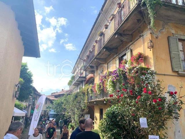 Appartamento in in affitto da privato a Brinzio via Vittorio Veneto, 45, arredato, da privato, travi a vista TrovaCasa
