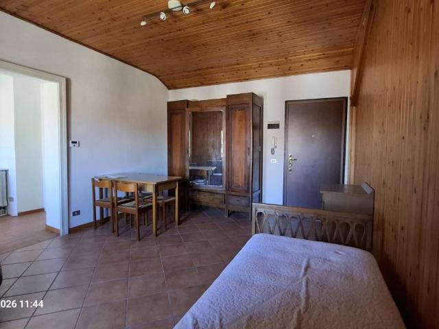 Appartamento in in affitto da privato a Broni via Emilia, 392, da privato, porta blindata, lavanderia TrovaCasa