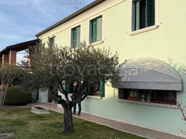 Appartamento in in affitto da privato a Gorgo al Monticano via Serenissima, 3, giardino, da privato, riscaldamento autonomo TrovaCasa