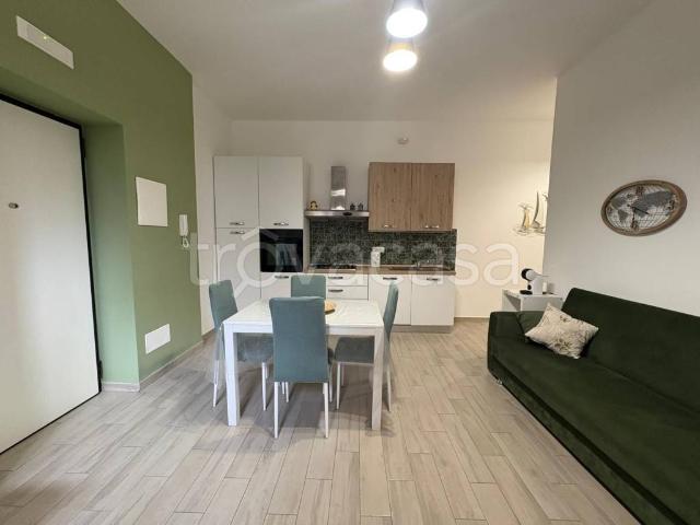 Appartamento in in affitto da privato a Gaeta corso Italia, 20, da privato, studio TrovaCasa