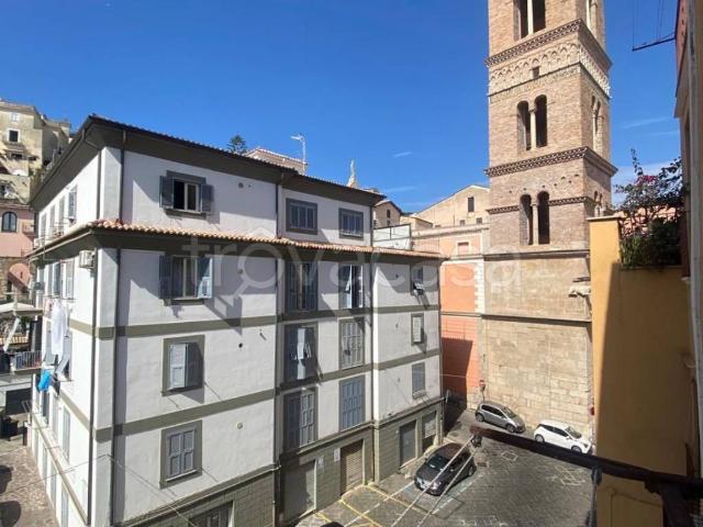 Appartamento in in affitto da privato a Gaeta piazza Cavallo, 6, da privato, vista mare, ascensore TrovaCasa