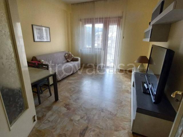 Appartamento in in affitto da privato a Gaeta via Ponza, 6, da privato, riscaldamento autonomo, ascensore TrovaCasa