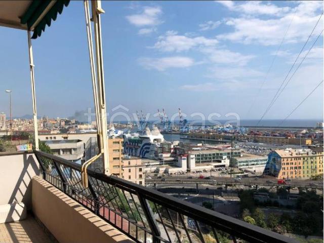 Appartamento in in affitto da privato a Genova via Dino Col, 24, arredato, da privato, ascensore TrovaCasa