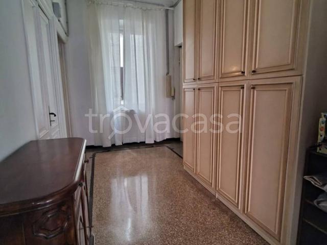 Appartamento in in affitto da privato a Genova via Giovanni Torti, da privato, ascensore, ristrutturato TrovaCasa
