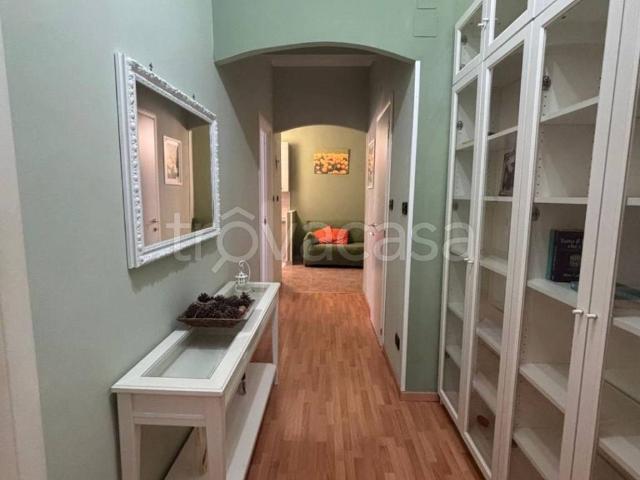 Appartamento in in affitto da privato a Genova via Gian Battista Gaulli, arredato, da privato, ascensore TrovaCasa