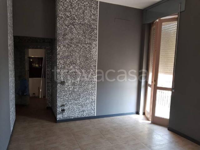 Appartamento in in affitto da privato a Gravellona Lomellina via Robecchi, 14, box, da privato, balcone TrovaCasa