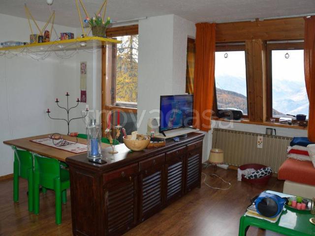 Appartamento in in affitto da privato a Gressan località Pila, arredato, giardino privato, box TrovaCasa